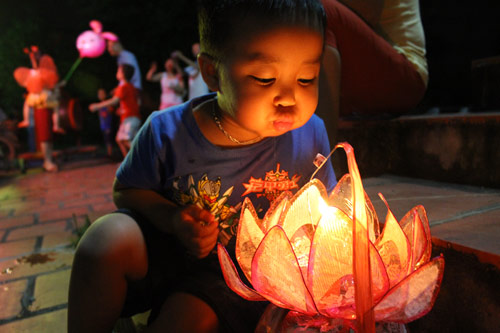 to-chuc-tiec-trung-thu