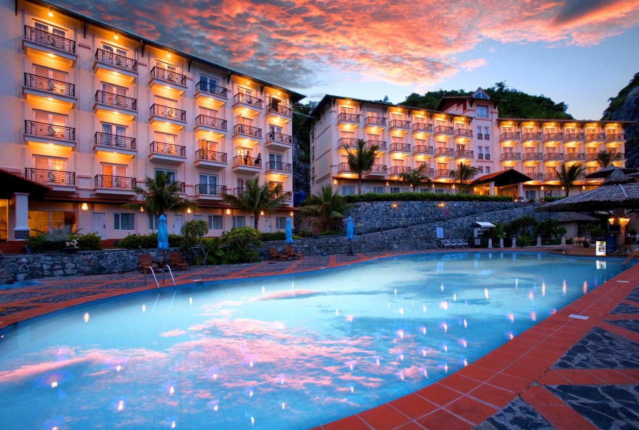 Cát Bà Island Resort & Spa 2023