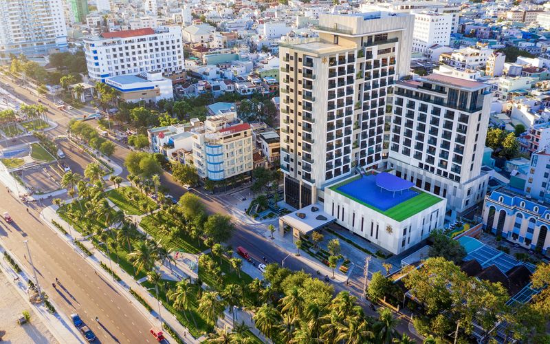 Khách sạn FLEUR DE LYS Quy Nhơn - 2023