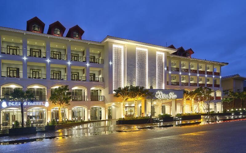 Senna Hue Hotel - 2023