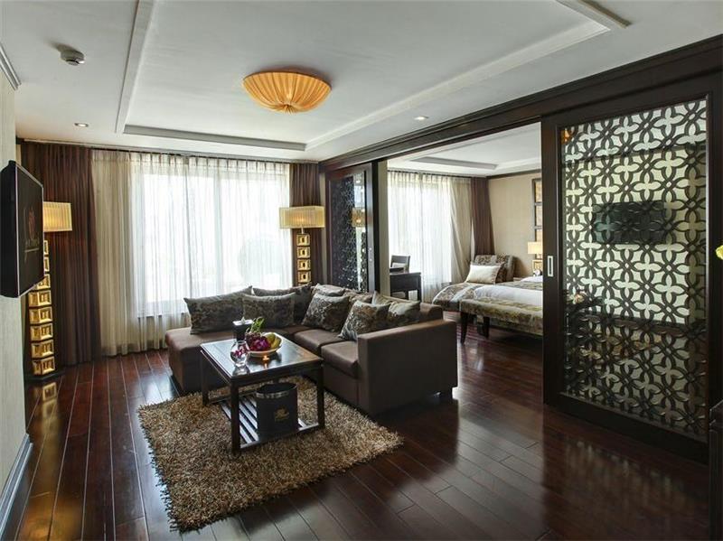 Đặt phòng khách sạn Golden Lotus Luxury