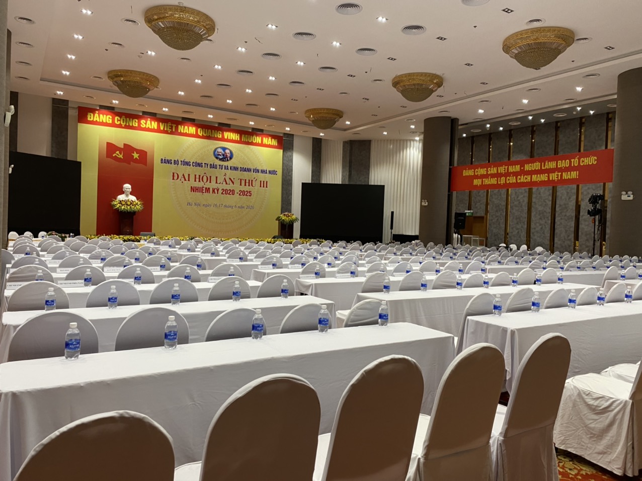 Dịch vụ Hội thảo tại Hà Nội - 2023